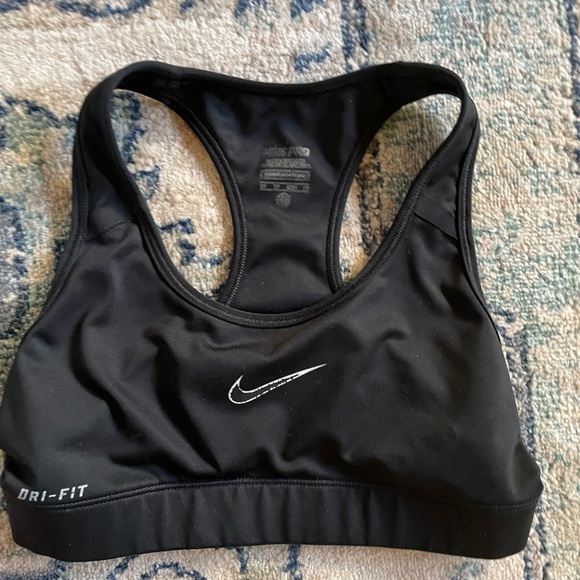 GUC black Nike pro bra size XS - Picture 3 of 5